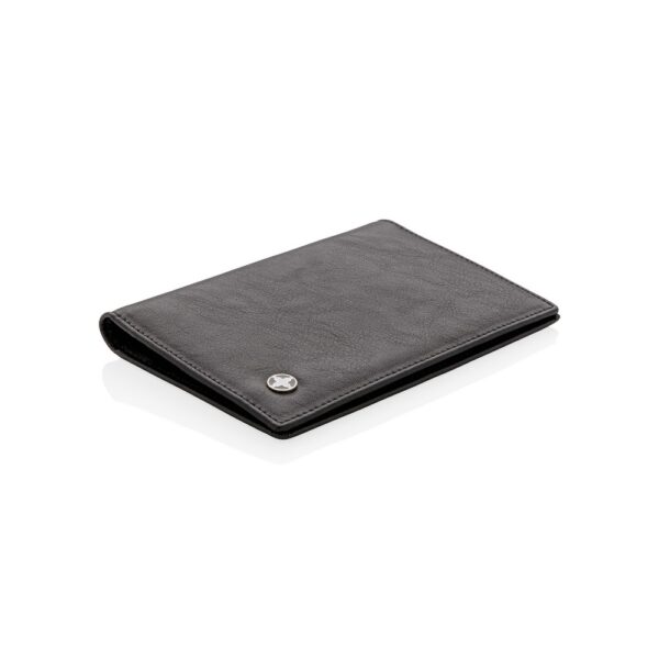 Etui na paszport Swiss Peak, ochrona RFID